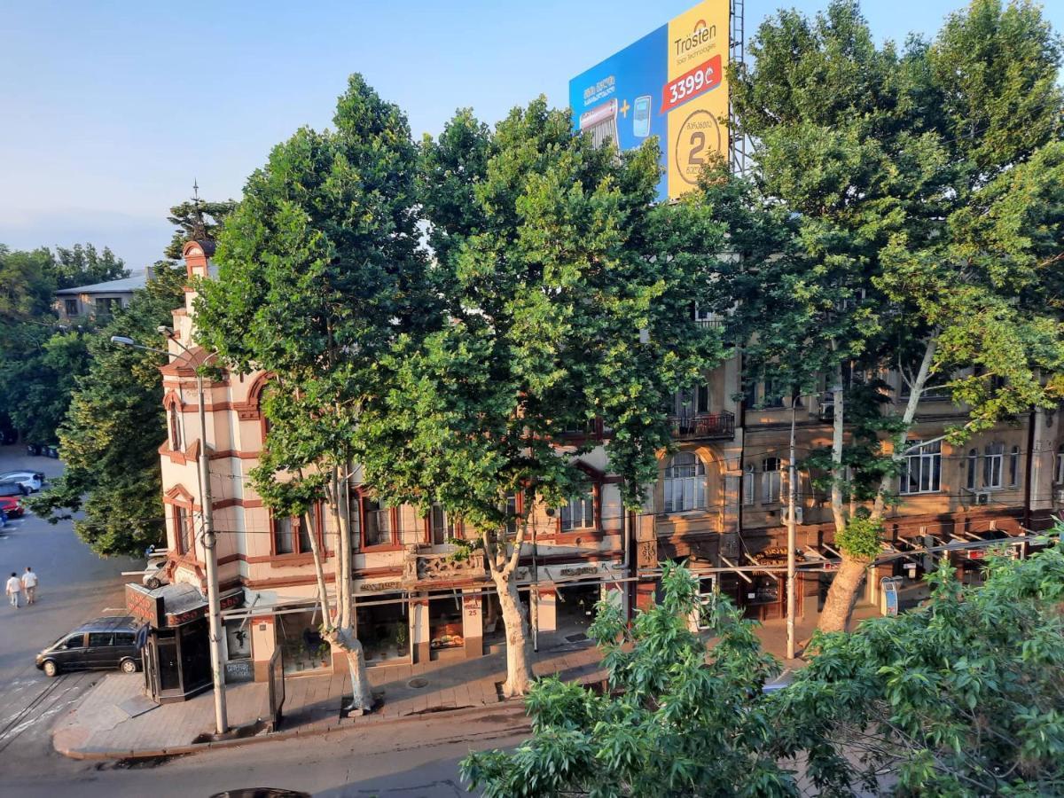 Tbilisi Philharmonia Apartment Exterior photo