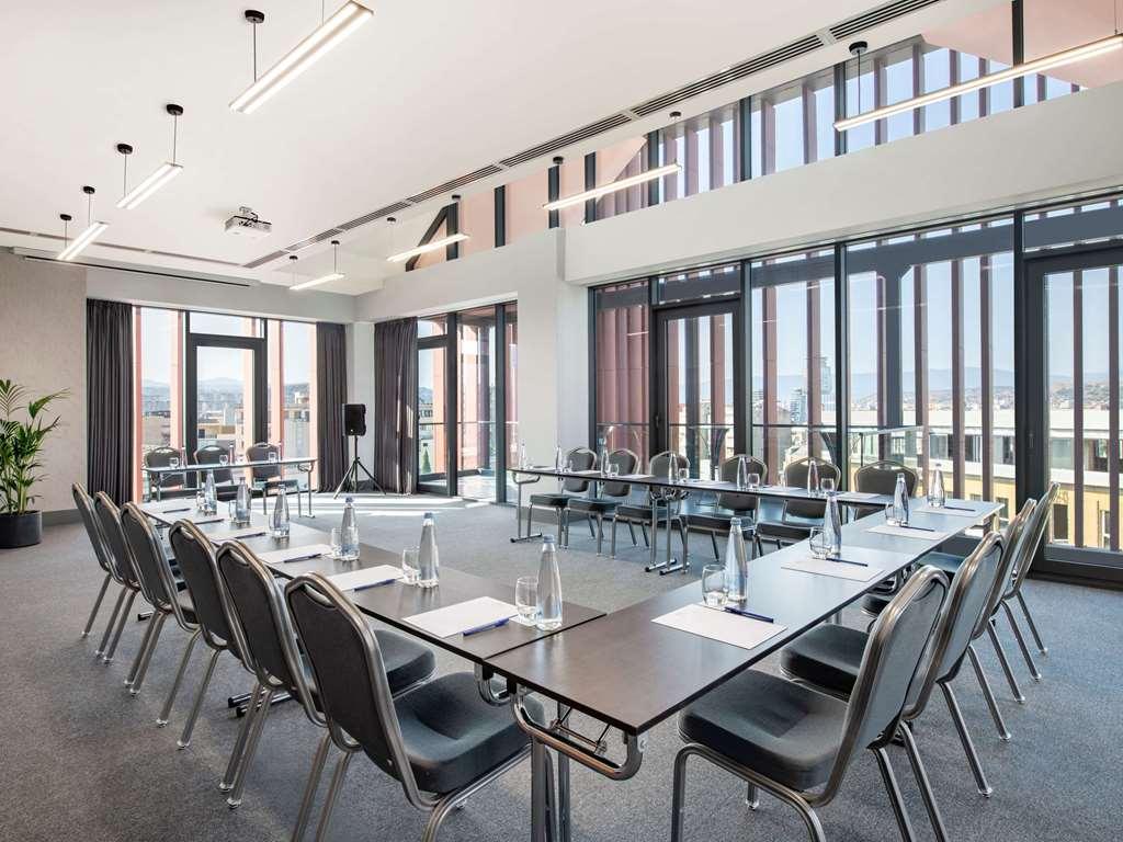 Tbilisi Philharmonia Apartment Facilities photo