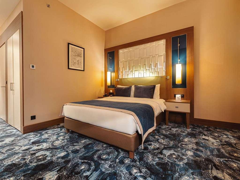 Tbilisi Philharmonia Apartment Room photo